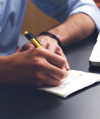 Ubezpieczenia na życie – dlaczego wybór odpowiedniej polisy jest tak istotny? 6 - WiadomościHandlowe.com.pl jak oszczedzac