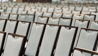 Hotel jako przestrzeń spotkań. Jak zmienia się rola hoteli w świecie konferencji i wydarzeń biznesowych?