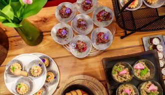 Wiecej niz talerz. Nowoczesny catering to biznes na styku estetyki smaku i logistyki Więcej niż talerz. Nowoczesny catering to biznes na styku estetyki, smaku i logistyki - Wiadomości Handlowe