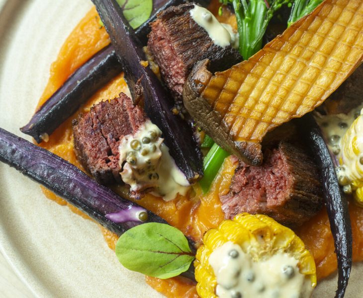 Wegańska restauracja serwuje steki z drukarki 3D - Manna 2 pokazuje, że kuchnia roślinna to doświadczenie nie tylko dla wegan