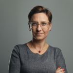 Cyfrowa dojrzałość zamiast technologicznej fascynacji. Dlaczego sama obsługa AI to za mało, by utrzymać się na rynku pracy?