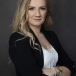 Bezpieczeństwo na drodze zaczyna się wtedy, gdy bierzemy odpowiedzialność za innych ludzi Komentarz ekspercki Karolina Praszek-Gołębiewska