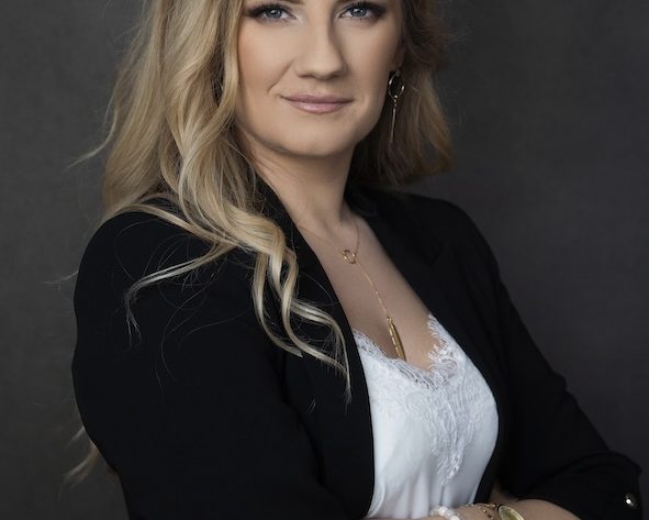 Bezpieczeństwo na drodze zaczyna się wtedy, gdy bierzemy odpowiedzialność za innych ludzi Komentarz ekspercki Karolina Praszek-Gołębiewska