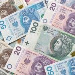 Czy oszczędzanie można przedawkować? Polacy lubią odkładać pieniądze na czarną godzinę – nadal mają jednak problem z tym, co dalej